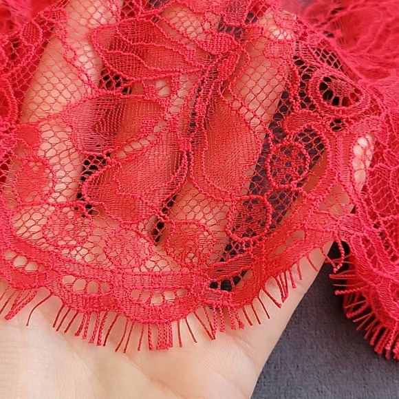 Victoria's secret skirt - Picture 7 of 8